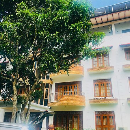 Mount House Hotel Apartment Dickwella Exterior foto