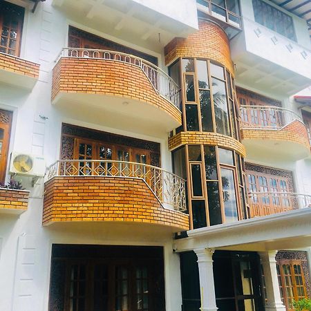 Mount House Hotel Apartment Dickwella Exterior foto